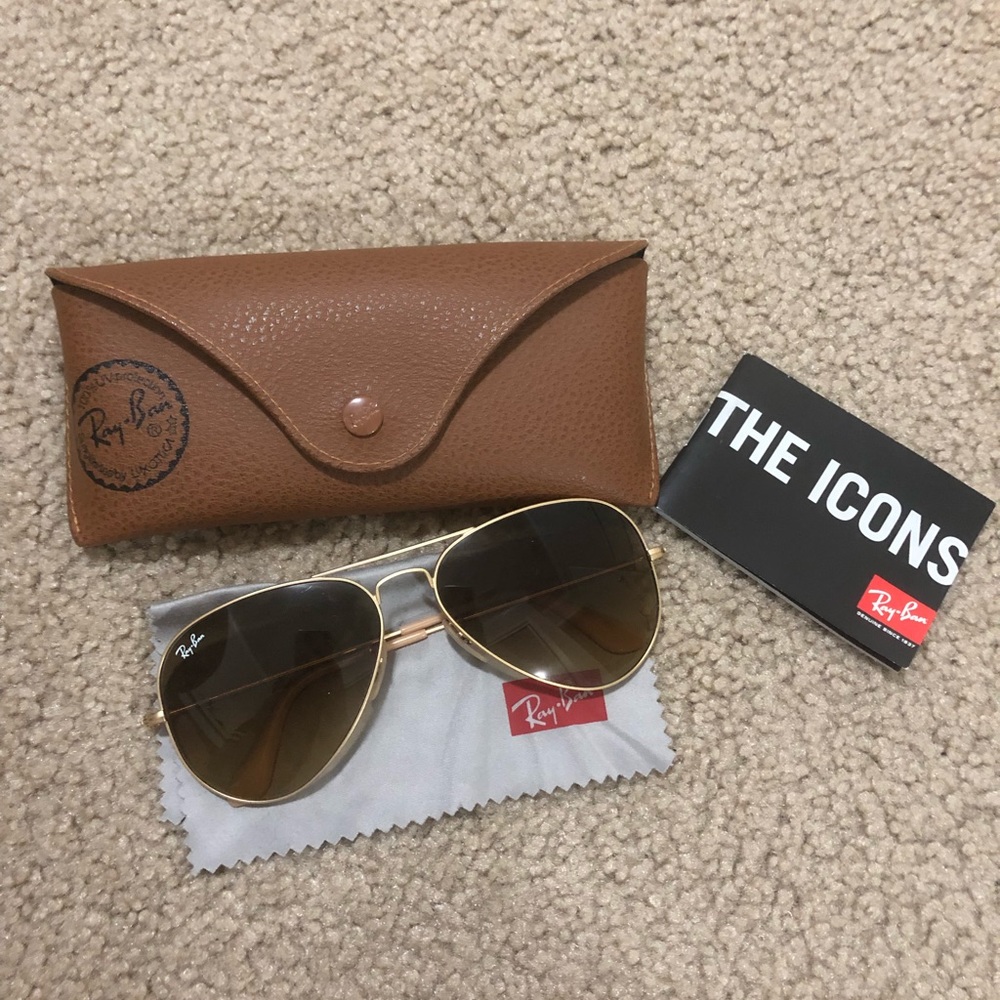 Ray-Ban Aviator Gradient Sunglasses
